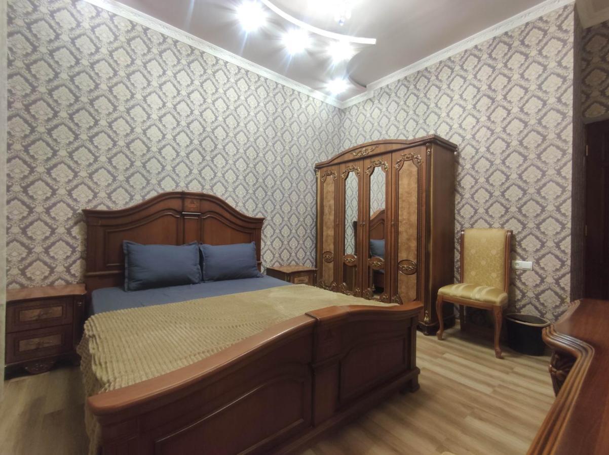 Ivan House Apartment Yerevan Bagian luar foto