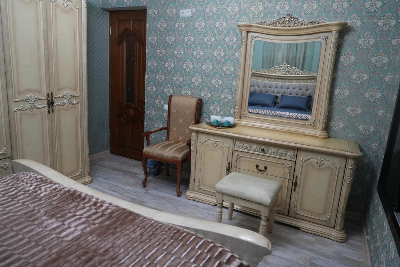 Ivan House Apartment Yerevan Bagian luar foto