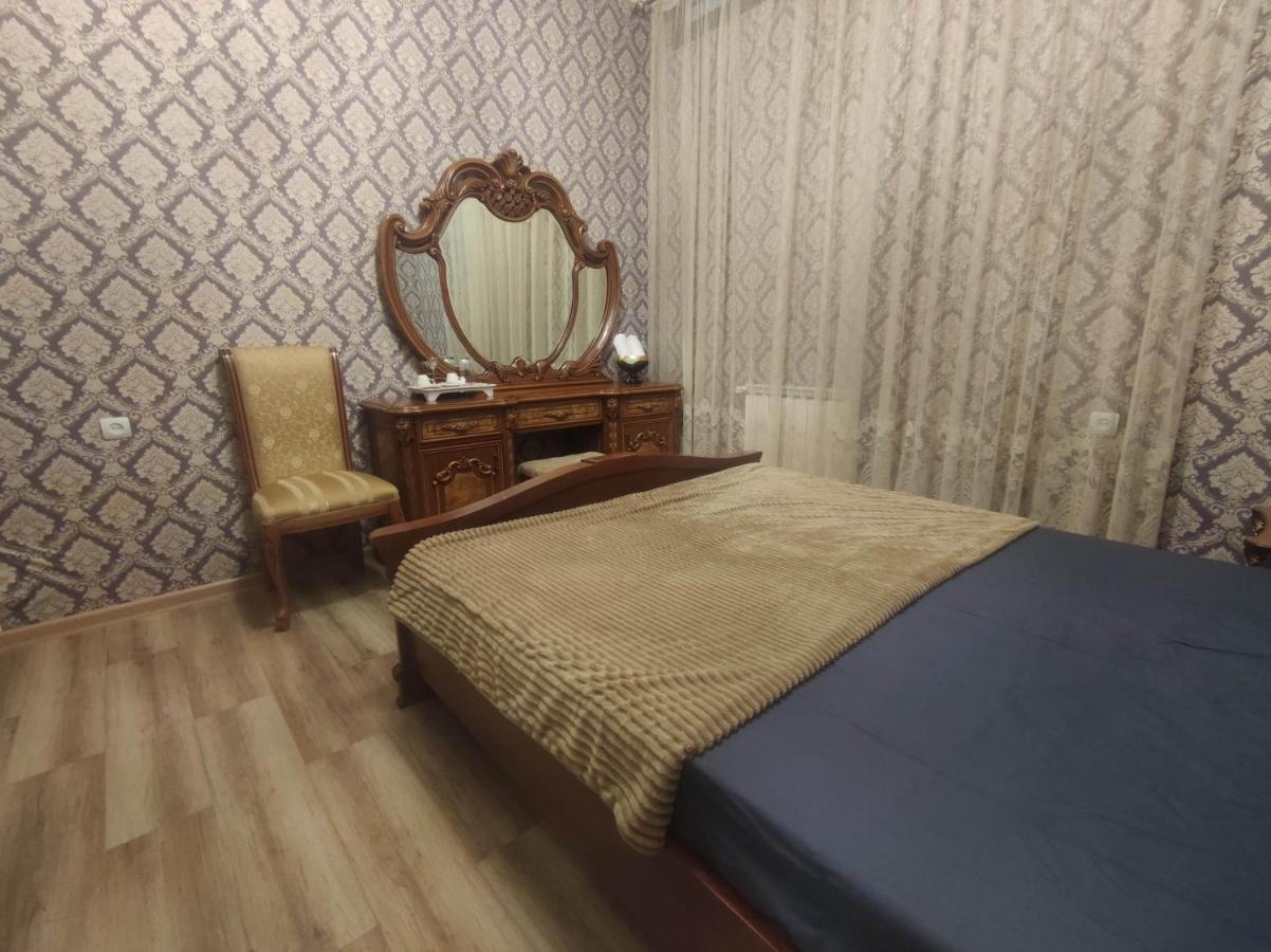 Ivan House Apartment Yerevan Bagian luar foto